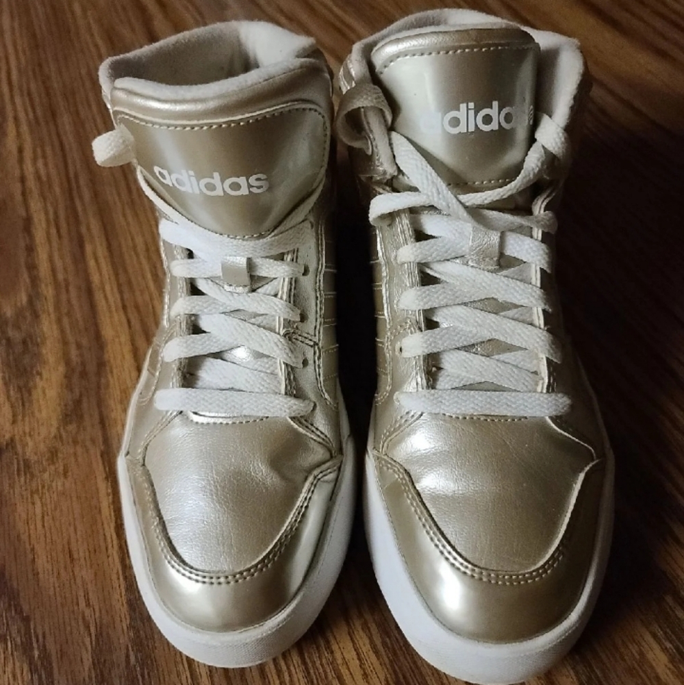 Silverish jordans